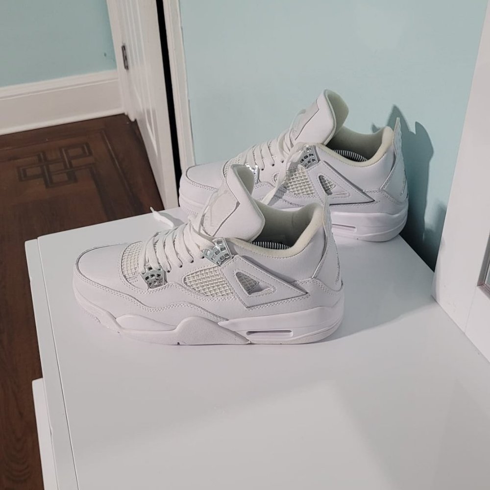 Nike Air Jordan 4 Retro “Pure Money” 2023